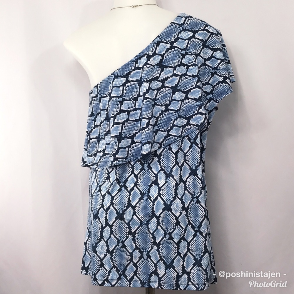 🆕 NWT Michael Kors Blue Python One Shoulder Top - Picture 7 of 8